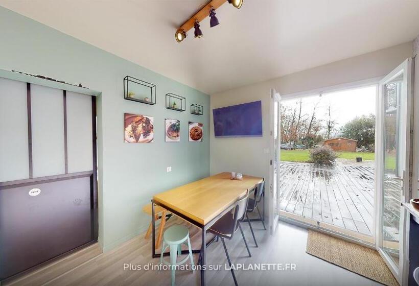 مبيت وإفطار La Planette