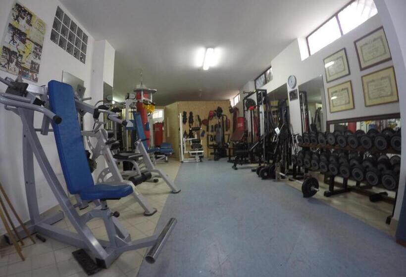 تختخواب و صبحانه La Tenuta Del Barone