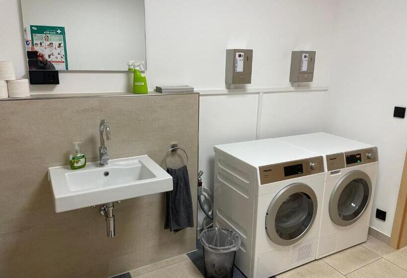 Bellevue Boardinghouse