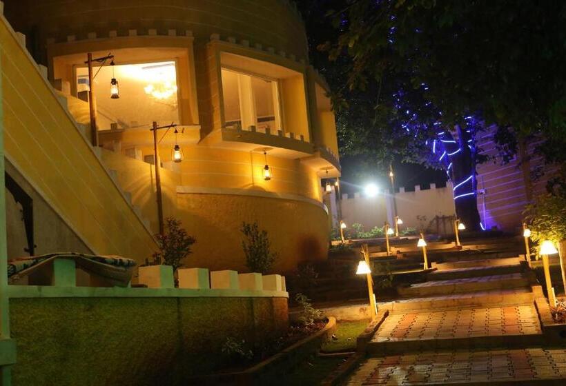 Hillfort Hotels & Resorts Yelagiri