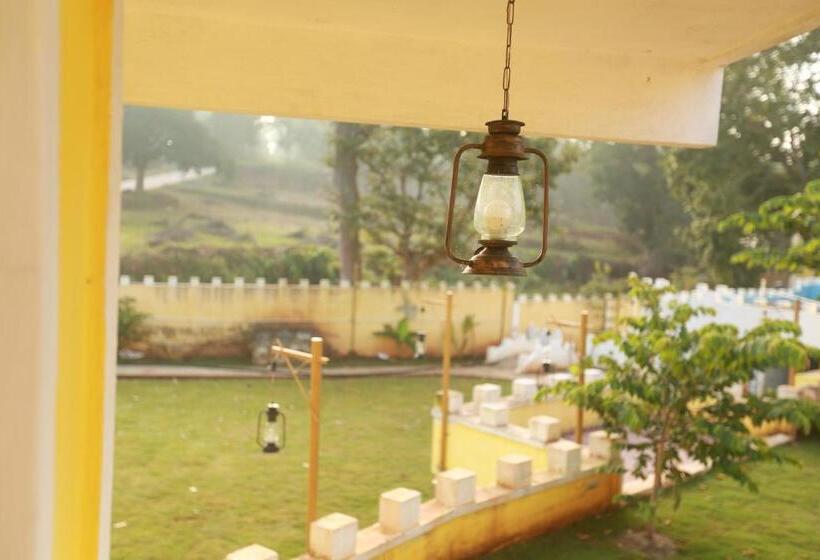 Hillfort Hotels & Resorts Yelagiri