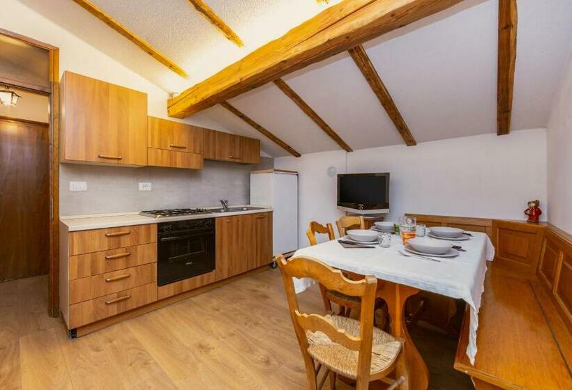 فندق Agritur Broch