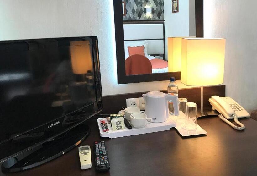 هتل Apartment Eney