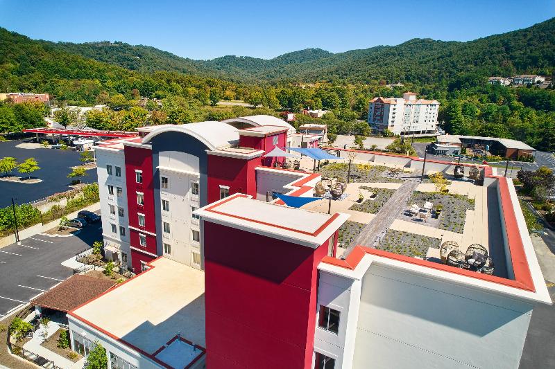 Отель Candlewood Suites Asheville Downtown, An Ihg
