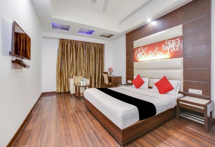 בית מלון כפרי Capital O 77658  Golden Way