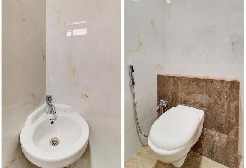 בית מלון כפרי Capital O Nsk181 Rio Inn