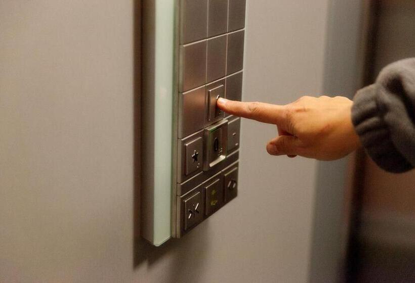 호텔 Casa Rectoral De San Eusebio