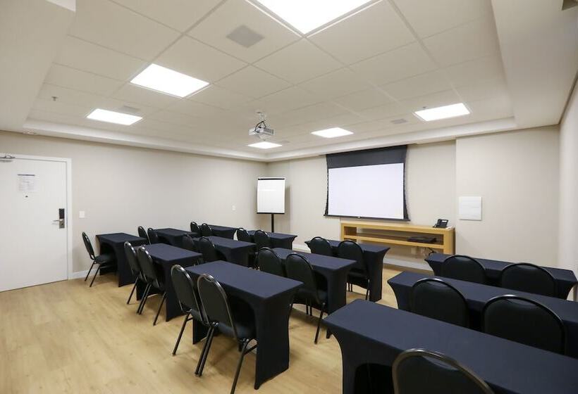 בית מלון כפרי Comfort Suites Sao Jose Do Rio Preto