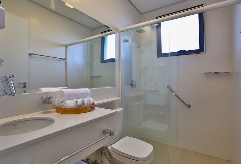Отель Comfort Suites Sao Jose Do Rio Preto