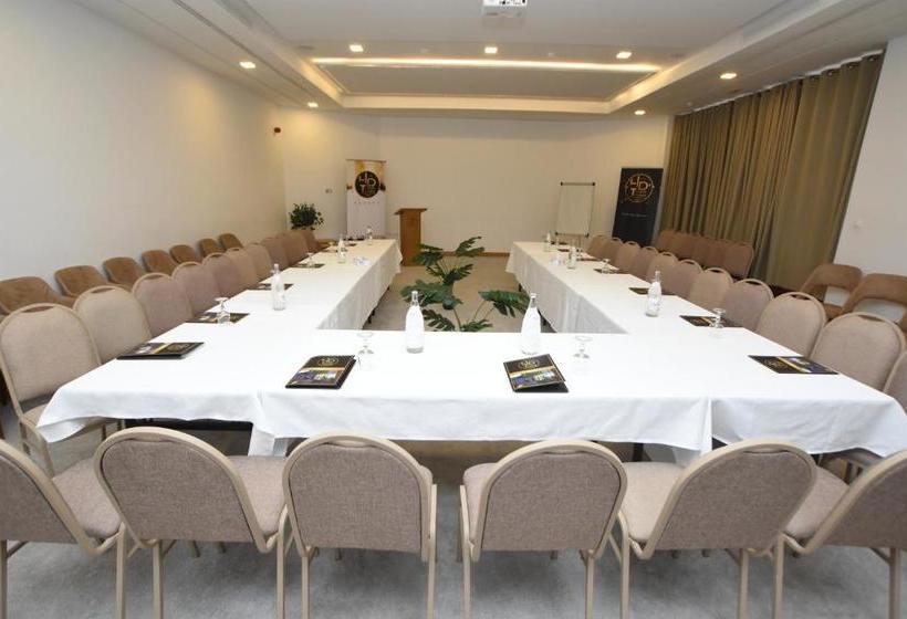 هتل Downtown Tunis