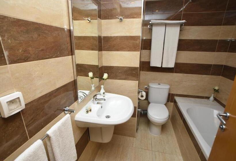 هتل Downtown Tunis