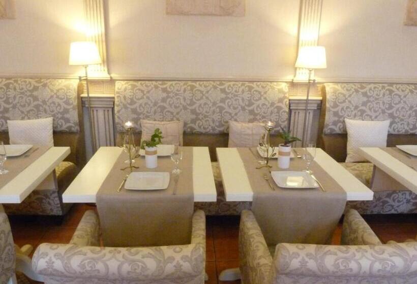 هتل Apartment Eney