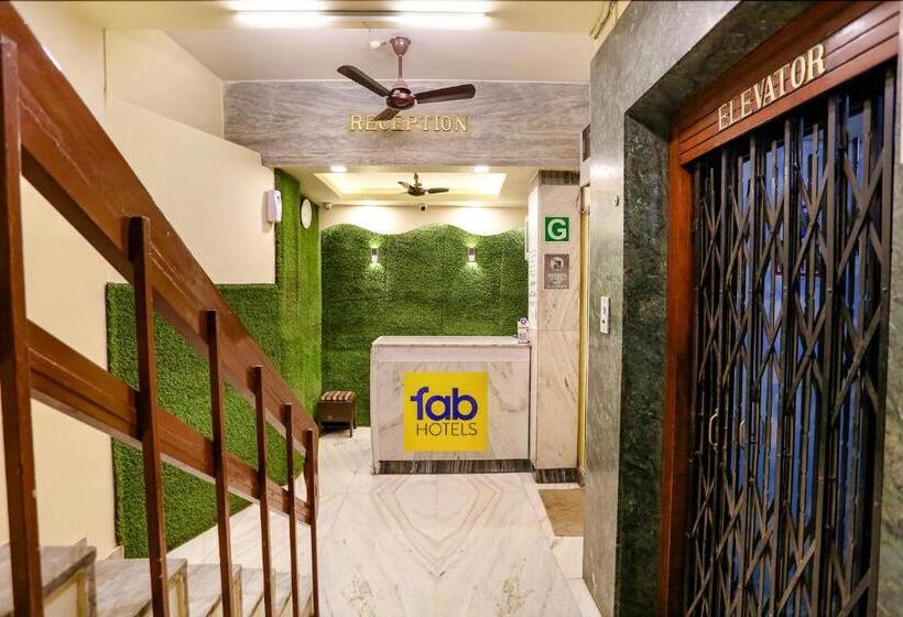 ホテル Fabexpress Kanha Classic