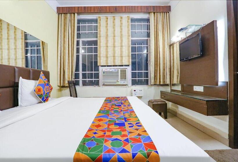 ホテル Fabexpress Kanha Classic