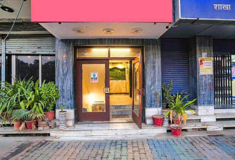 ホテル Fabexpress Kanha Classic