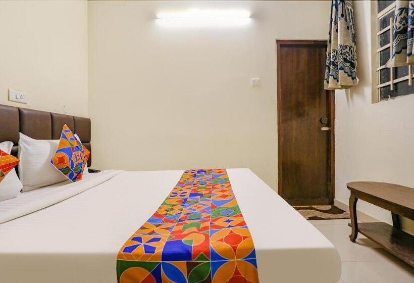 ホテル Fabexpress Kanha Classic