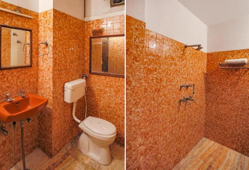 ホテル Fabexpress Kanha Classic