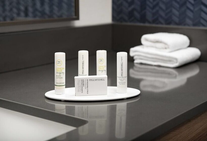 בית מלון כפרי Fairfield Inn & Suites By Marriott Santa Rosa Rohnert Park