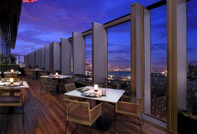 هتل Fairmont Ambassador Seoul