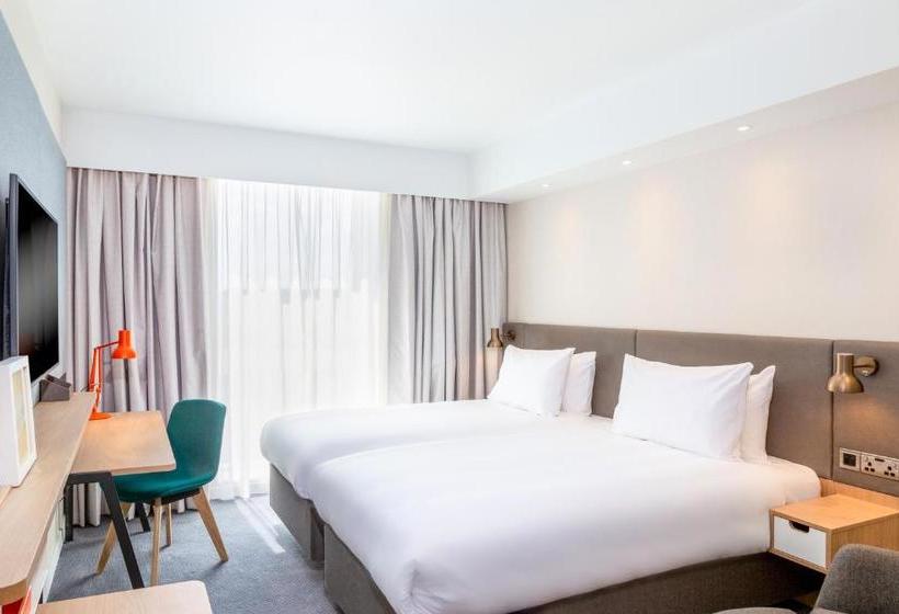 בית מלון כפרי Holiday Inn  Dublin Airport, An Ihg