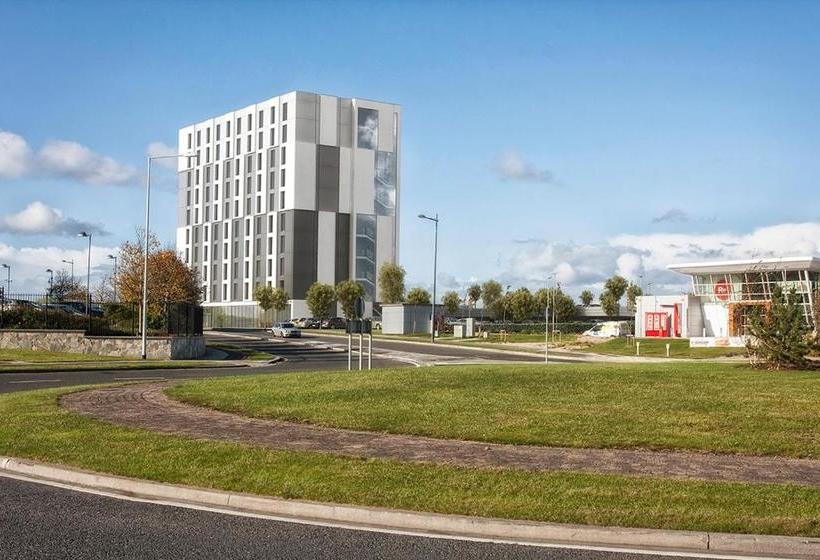 בית מלון כפרי Holiday Inn  Dublin Airport, An Ihg