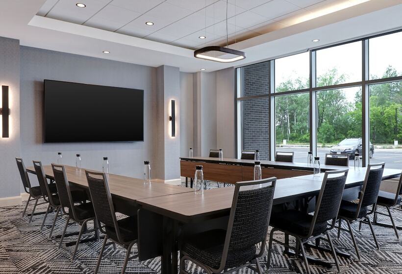 Отель Hyatt Place Ottawa West