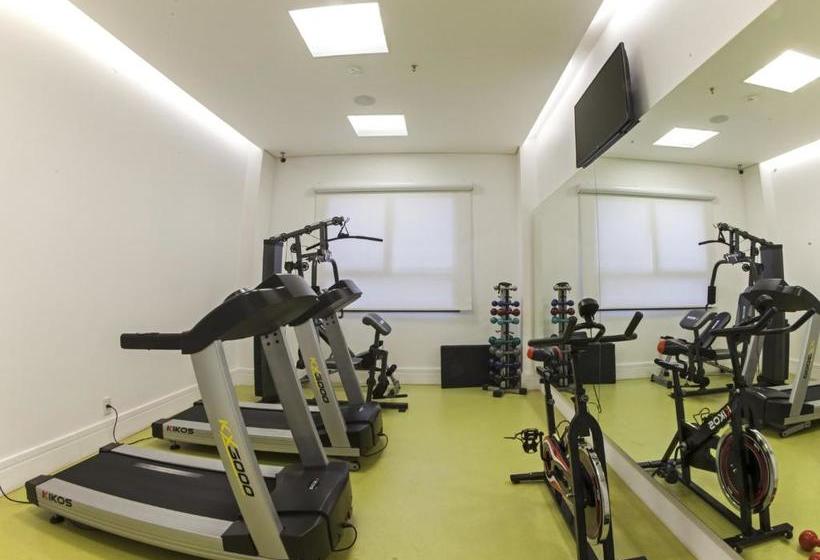 호텔 Ibis Pouso Alegre