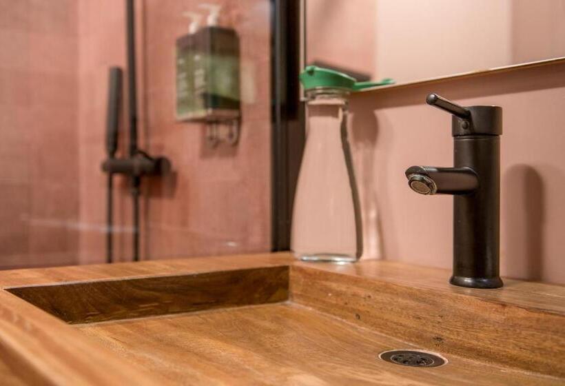 هتل Las Qolqas Ecoresort Ollantaytambo