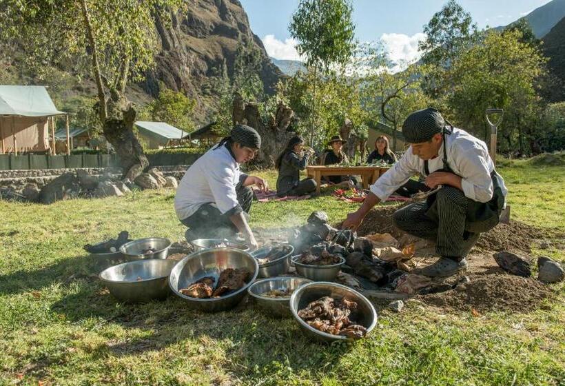 هتل Las Qolqas Ecoresort Ollantaytambo