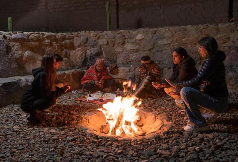 هتل Las Qolqas Ecoresort Ollantaytambo