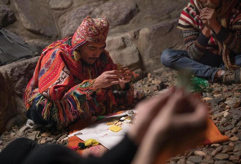 هتل Las Qolqas Ecoresort Ollantaytambo