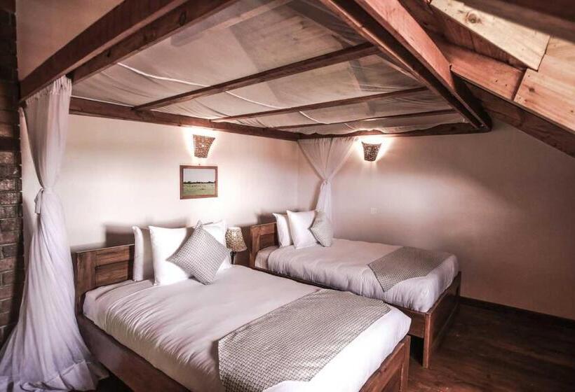 Отель Ngorongoro Marera Mountain View Lodge