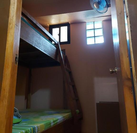 בית מלון כפרי Oyo 728 Jmm Apartelle & Transient