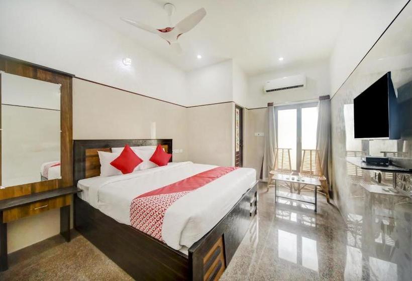 호텔 Oyo 77065 Jeyam Residency