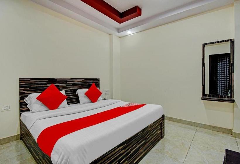 فندق Oyo 77619 Grace Inn