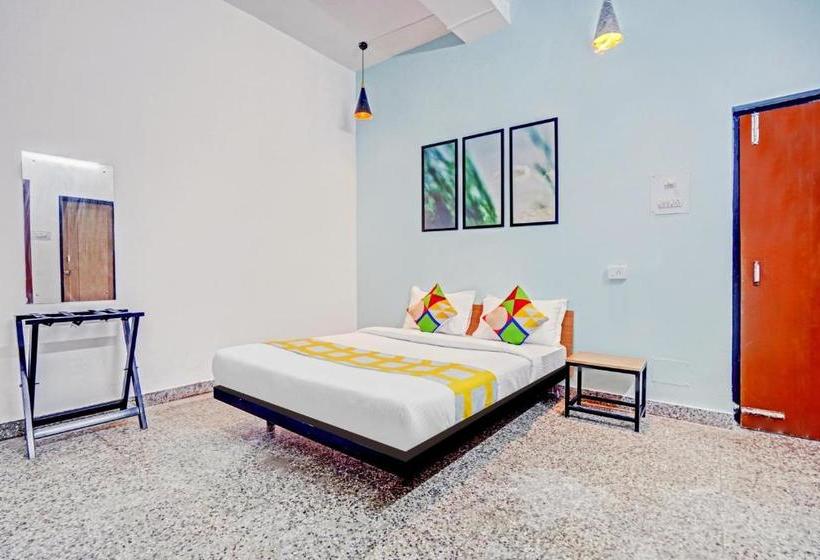 Hotel Oyo Flagship 77410 Iter College Bbsr