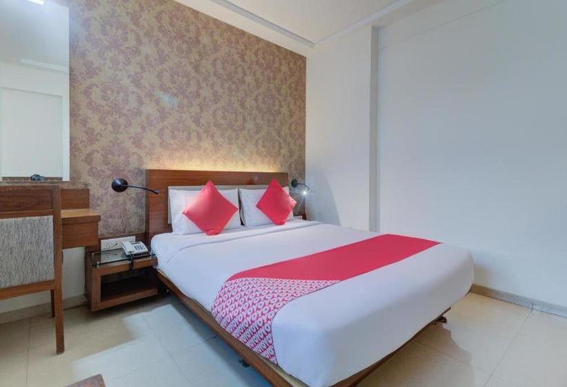 فندق Oyo Flagship 77666  Vinyasa