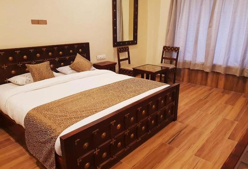 בית מלון כפרי Palace Rajkumbha