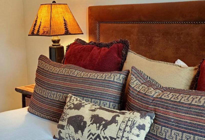 فندق Parkway Inn Of Jackson Hole