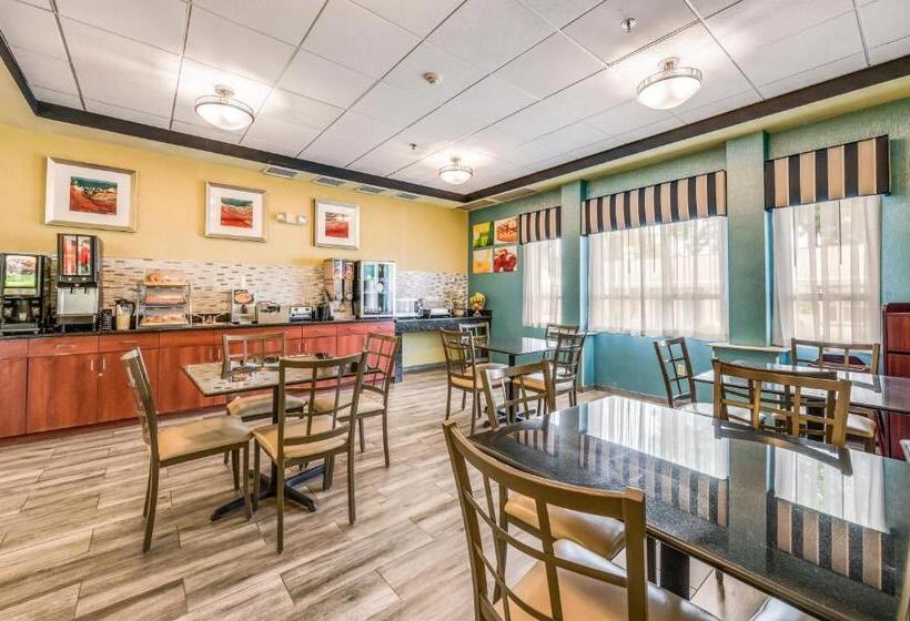 酒店 Quality Inn Poughkeepsie