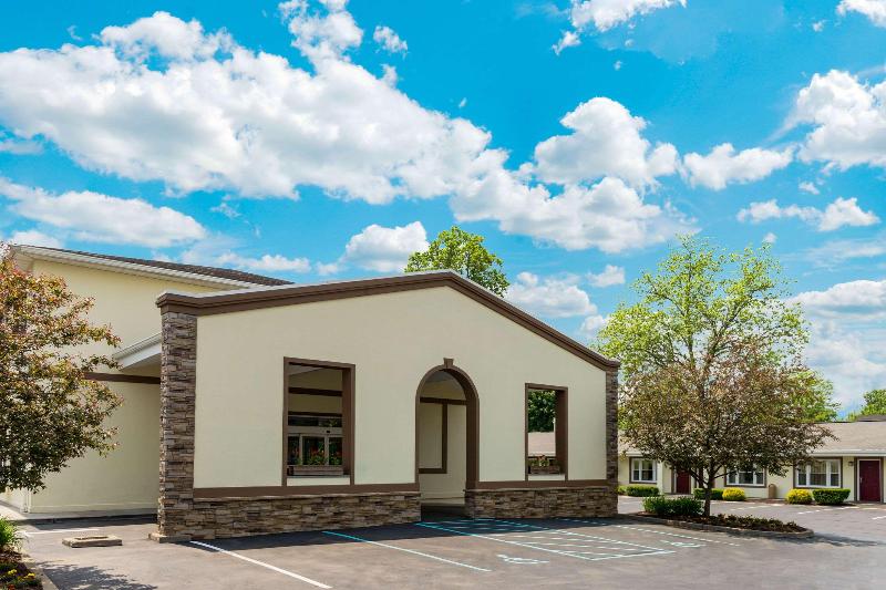 酒店 Rodeway Inn Poughkeepsie