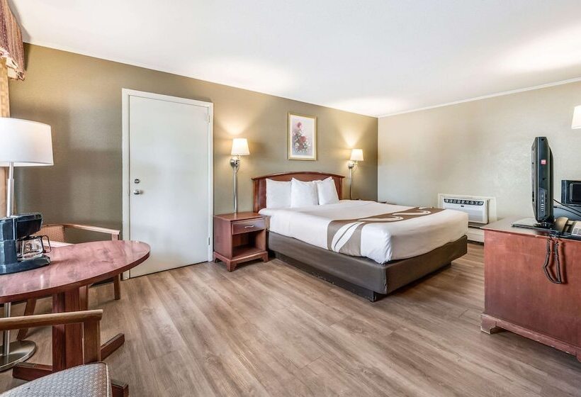 فندق Rodeway Inn Poughkeepsie
