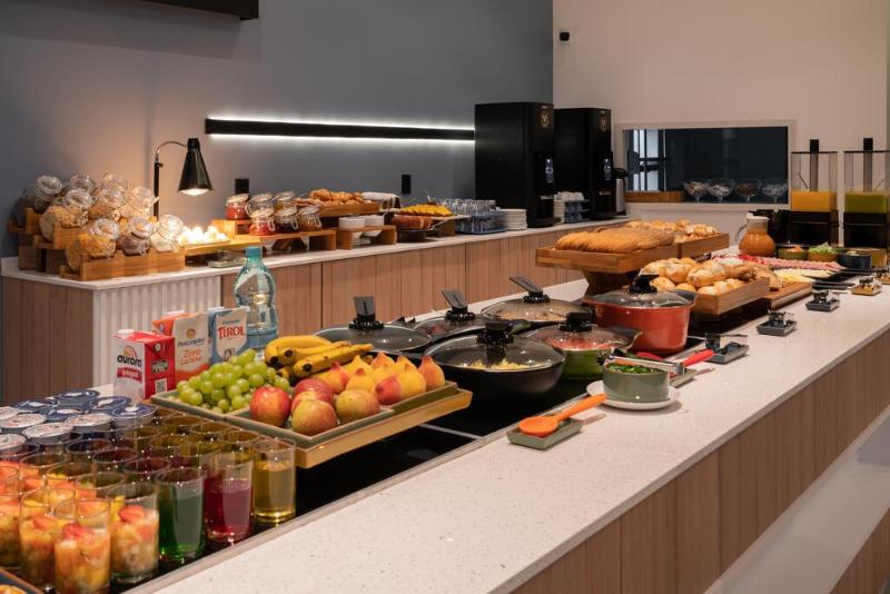 ホテル Slaviero Chapeco