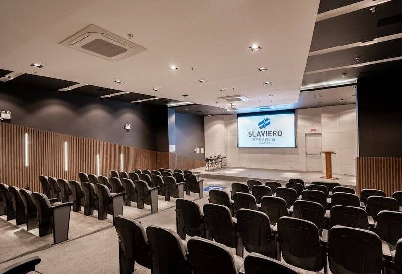 ホテル Slaviero Chapeco