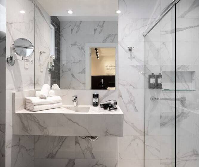 ホテル Slaviero Chapeco