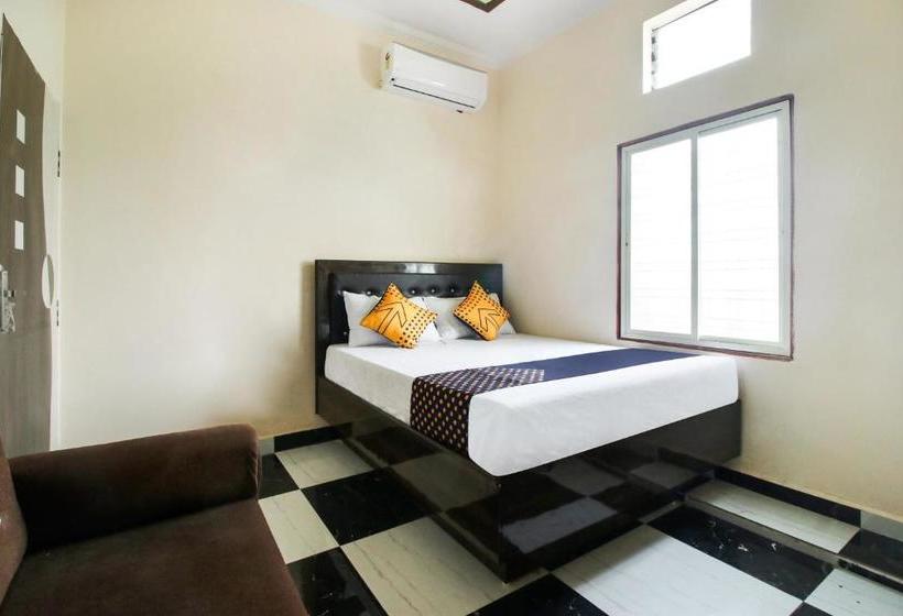 فندق Spot On 72514 Arnav  And Restaurant