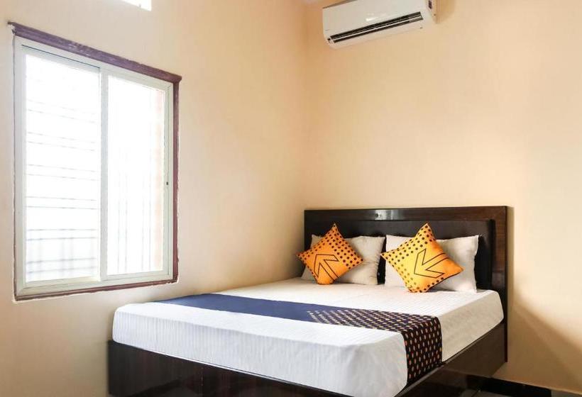 فندق Spot On 72514 Arnav  And Restaurant