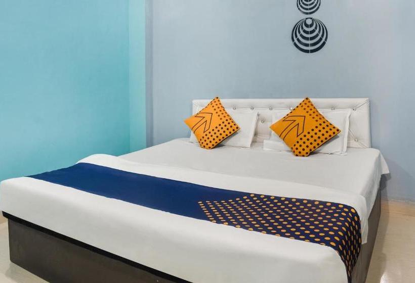 בית מלון כפרי Vaccinated Staff  Spot On 77540  Royal Orchid