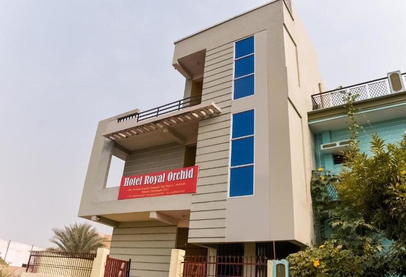 בית מלון כפרי Vaccinated Staff  Spot On 77540  Royal Orchid