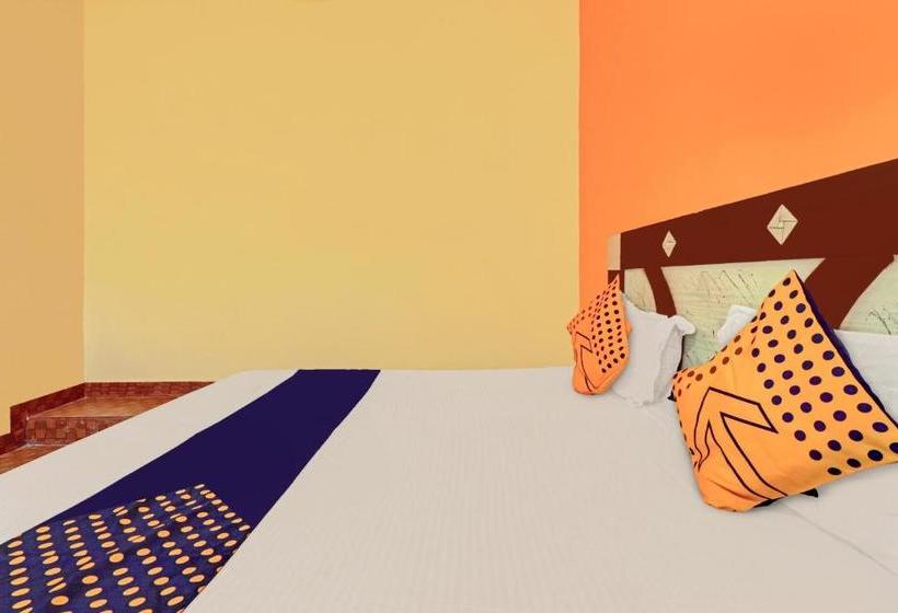 فندق Spot On 77655 Gauri Shankar Guest House